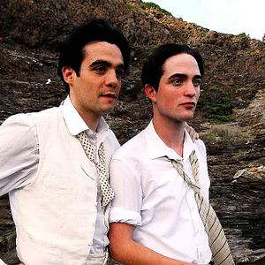 Photo Little Ashes