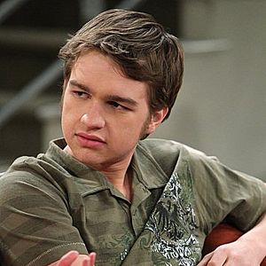Photo Angus T. Jones