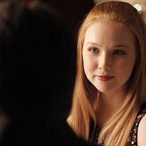 Photo Molly C. Quinn