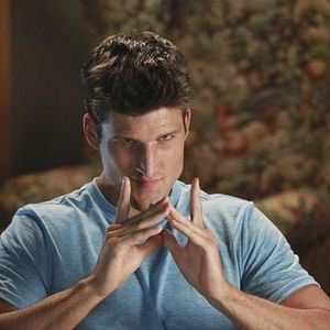 Photo Parker Young