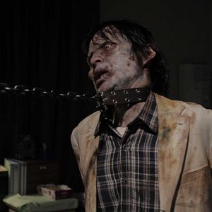 Photo Zombie Ass : The toilet of the Dead