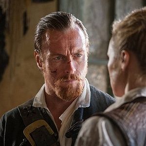 Photo Toby Stephens