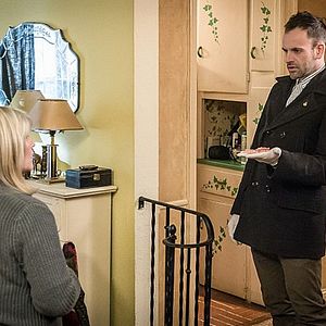 Photo Jonny Lee Miller
