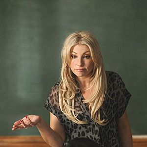 Photo Ari Graynor