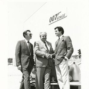 Photo Everything or Nothing: The Untold Story of 007