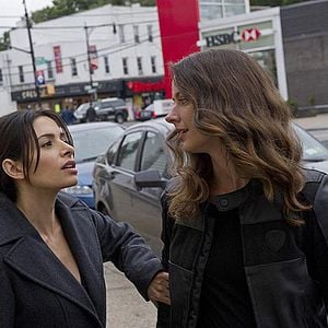 Photo Sarah Shahi
