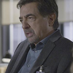 Photo Joe Mantegna