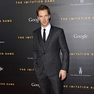 Photo Imitation Game