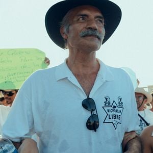 Photo Cartel Land