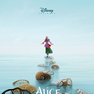 Photo Alice de l'autre côté du miroir
