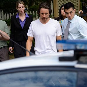 Photo Secrets and Lies (AU)