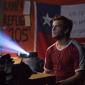 Photo The 33