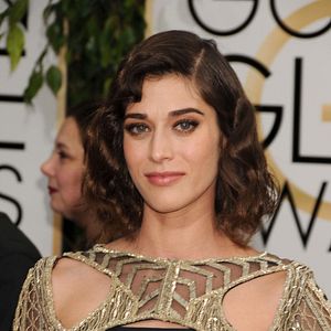Photo Lizzy Caplan