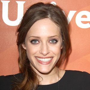 Photo Carly Chaikin