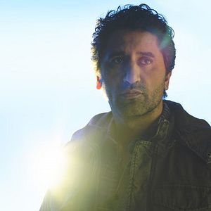 Photo Cliff Curtis