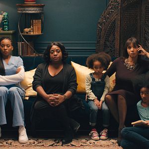 Photo Jean Of The Joneses