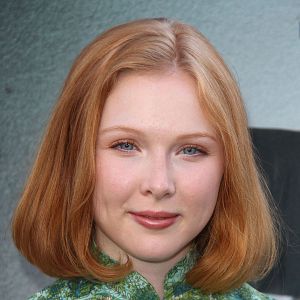 Photo Molly C. Quinn