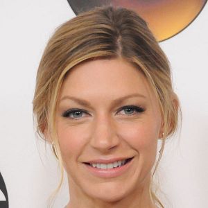 Photo Jes Macallan