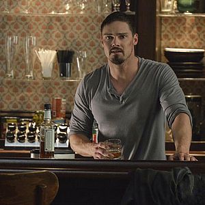 Photo Beauty and The Beast (2012)
