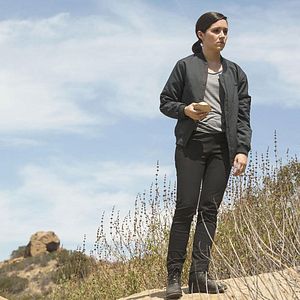 Photo Shannon Woodward