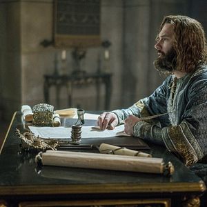 Photo Clive Standen