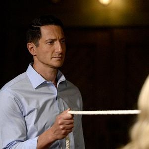 Photo Sasha Roiz