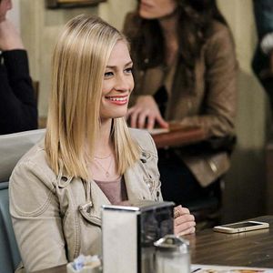 Photo Beth Behrs