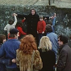 Photo Jonas Qui Aura 25 Ans En L'An 2000