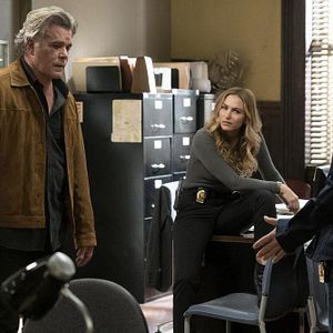 Photo Shades of Blue : une flic entre deux feux