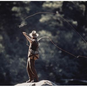 Photo Et au milieu coule une rivière