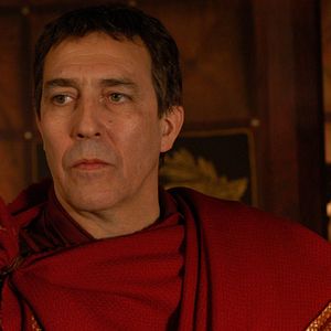 Photo Tobias Menzies