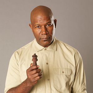 Photo Dennis Haysbert
