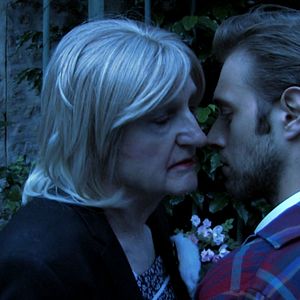 Photo Chris Imberdis