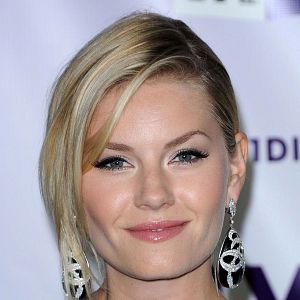 Photo Elisha Cuthbert
