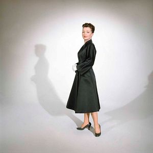 Photo Lesley Manville