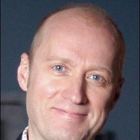 Photo Adrian Edmondson
