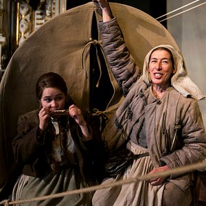 Photo Adele Neuhauser