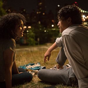 Photo Charles Melton