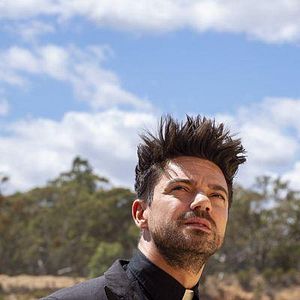 Photo Dominic Cooper