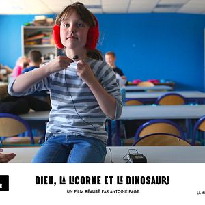 Photo Dieu, La Licorne Et Le Dinosaure