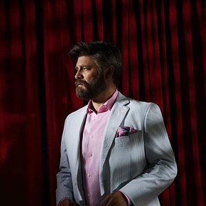 Photo Jay R. Ferguson