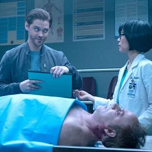 Photo Tom Payne (II)