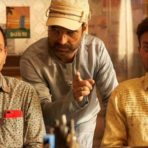 Photo Angrezi Medium