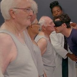 Photo 100 Humans : Les questions de la vie ont trouvé leurs réponses