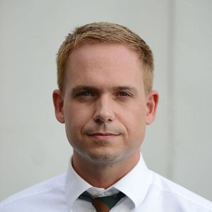 Photo Patrick J. Adams