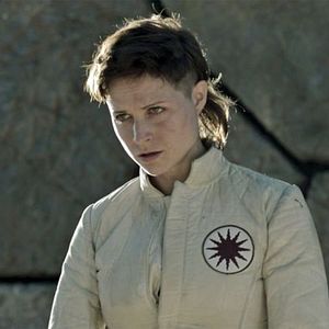 Photo Raised By Wolves (2020)