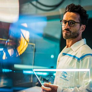 Photo Damian Walshe-Howling