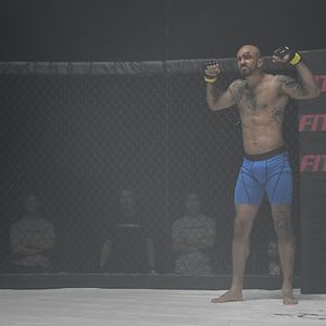 Photo Cagefighter