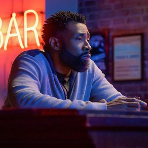 Photo Black Lightning