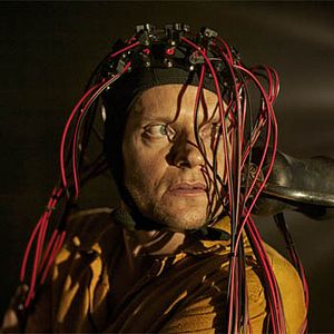 Photo Philip Glenister